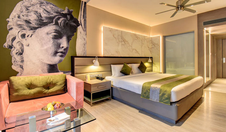 luxury rooms in Pune at Corinthians Pune Resort & Club