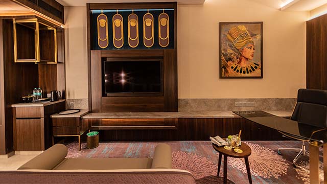 Premier rooms in Pune at Corinthians Pune Resort & Club